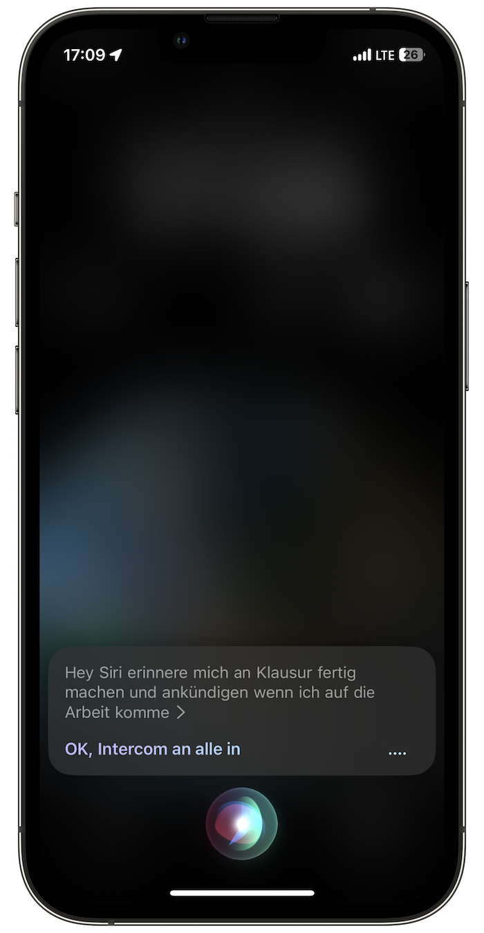 Siri fails to set a simple reminder.